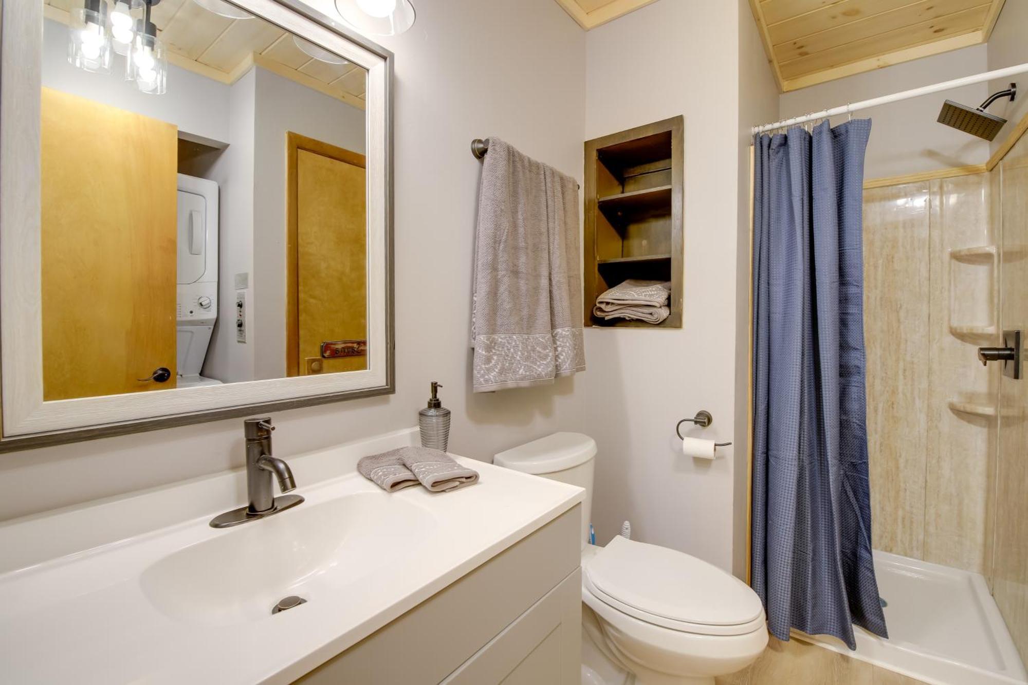 Gatlinburg Mountain Cabin With Hot Tub, Deck And Games Exteriér fotografie